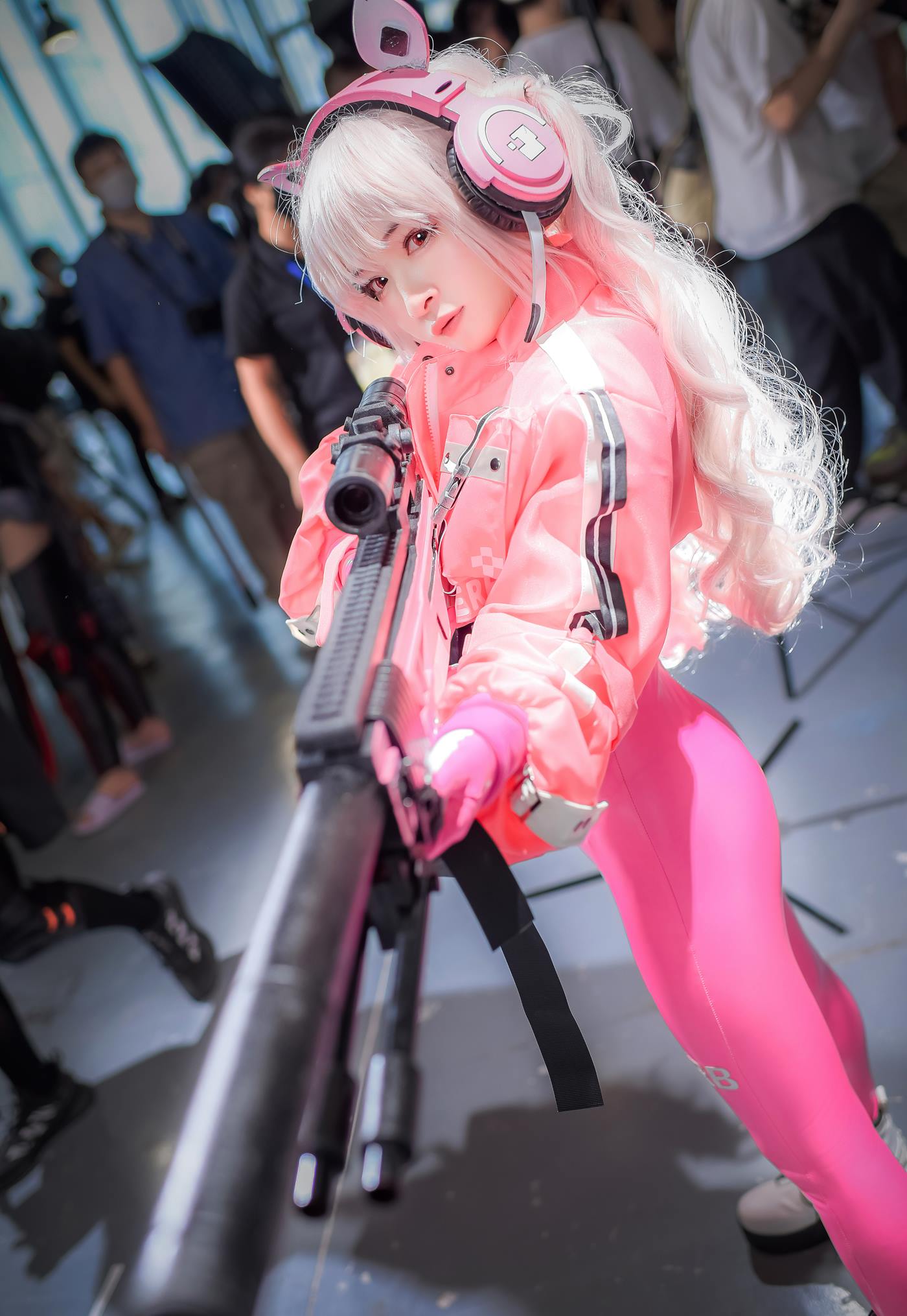 九九八XY - 萤火虫漫展 NIKKE 胜利女神 爱丽丝[18P/75MB]