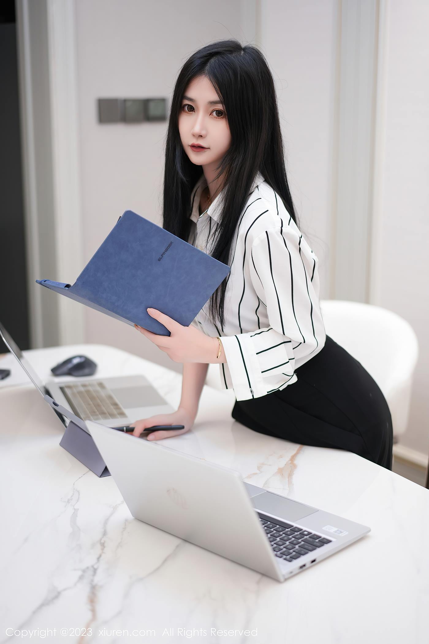 [Xiuren秀人网]2023.06.02 NO.6845 laura阿姣[73+1P/560MB]