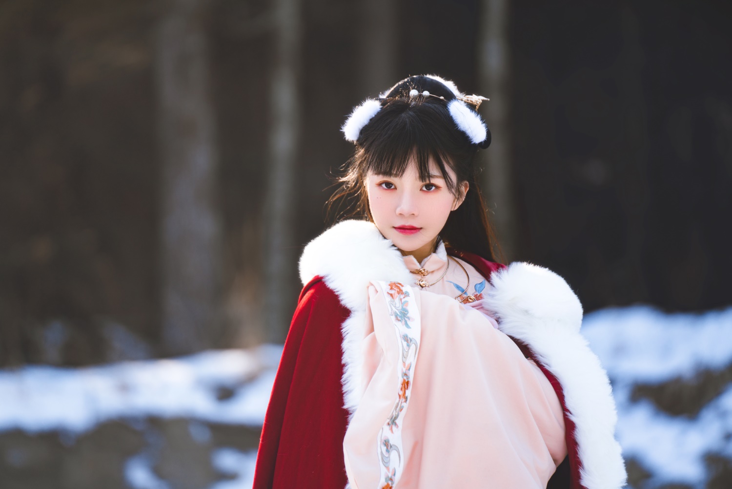 [YITUYU艺图语] 2022.05.31 熹微 桜桃喵 [32P/774MB]
