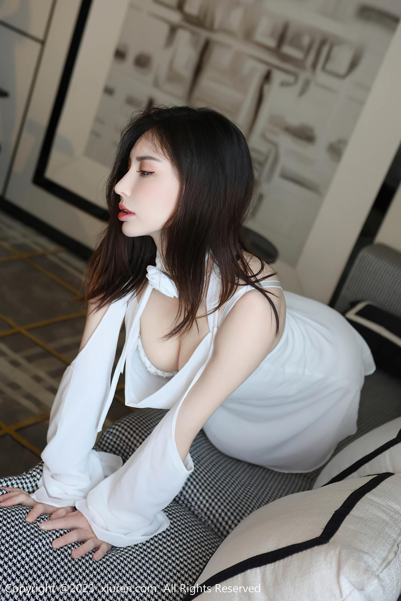 [Xiuren秀人网]2023.06.08 NO.6877 王曼柔[70+1P/674MB]