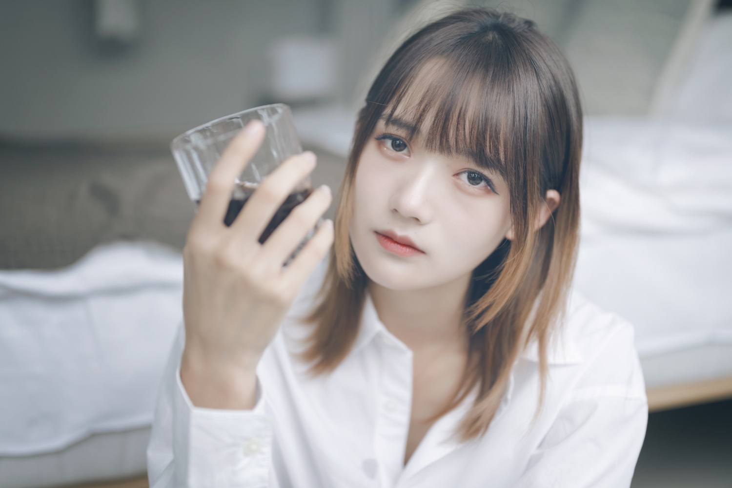 [YITUYU艺图语] 2022.05.27 你的味道 兔子Zzz不吃胡萝卜 [37P/338MB]
