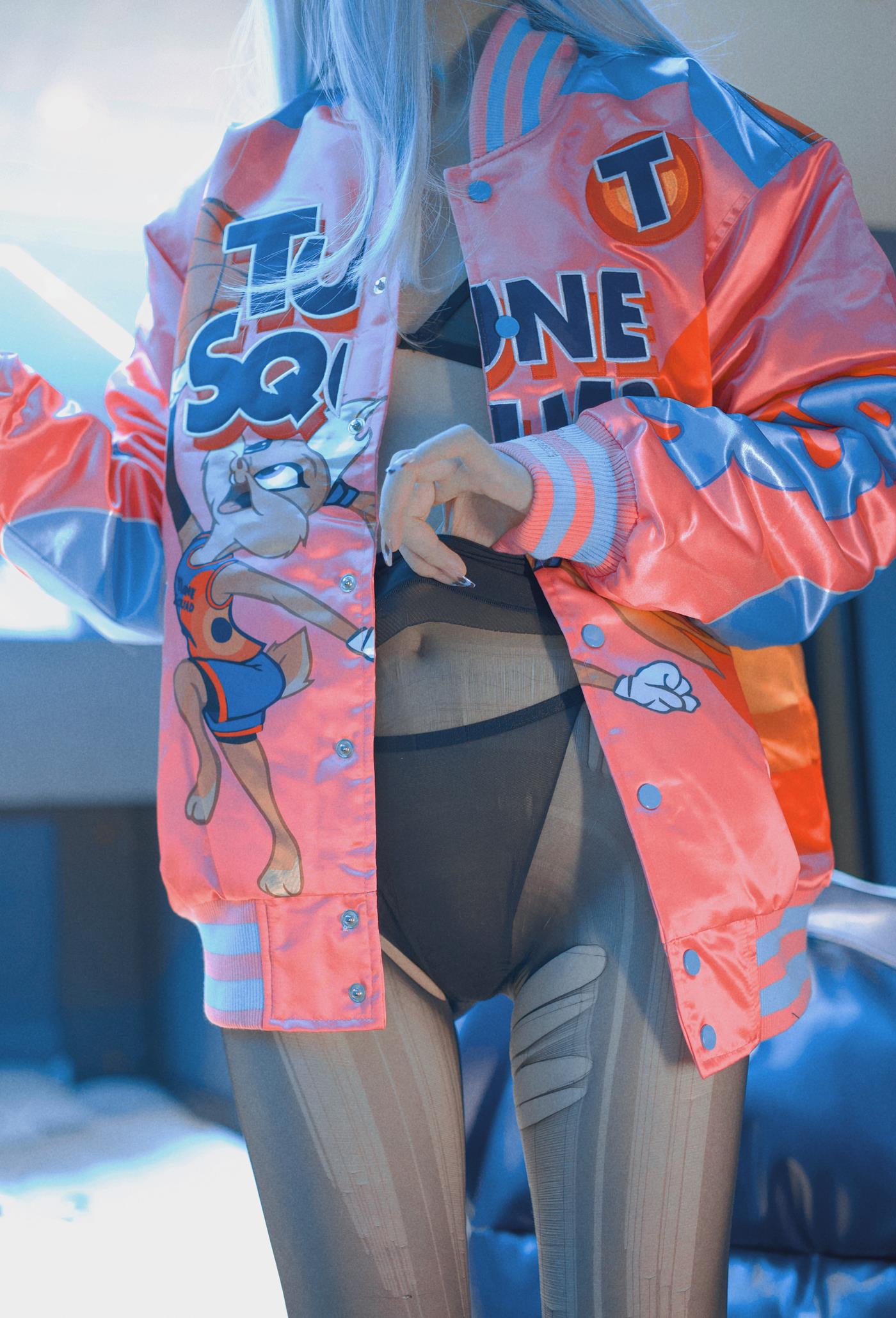 禅院熏 - 电竞少女[27P/254MB]