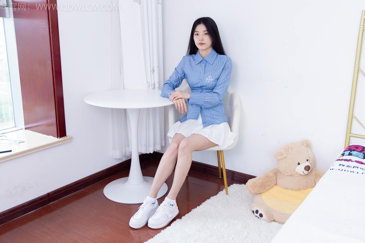 物恋传媒 NO.1583 茯苓-新人驾到[153P/1V/3.63GB]