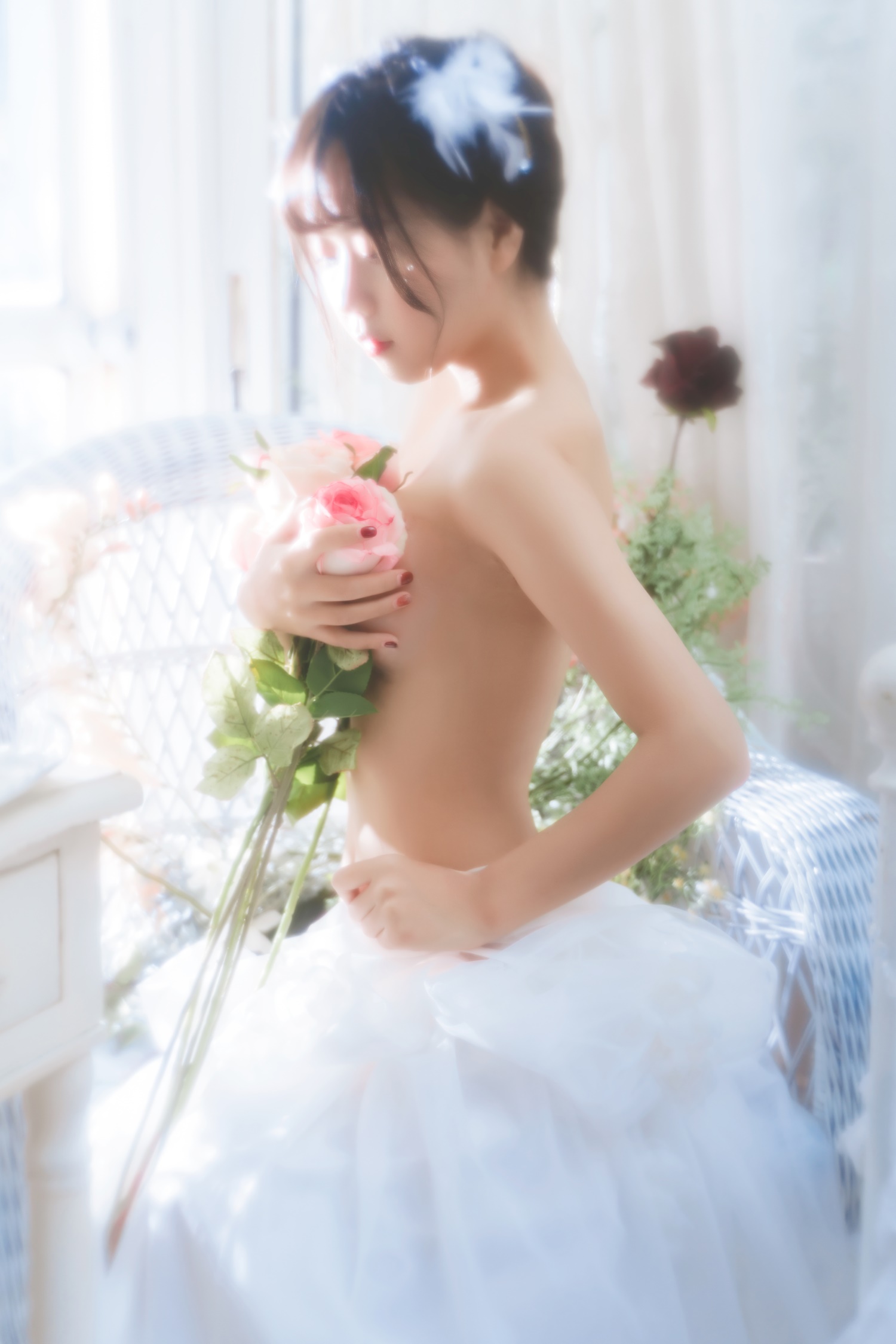 [YITUYU艺图语] 2022.05.28 纯白花嫁 萌芽儿o0 [33P/522MB]