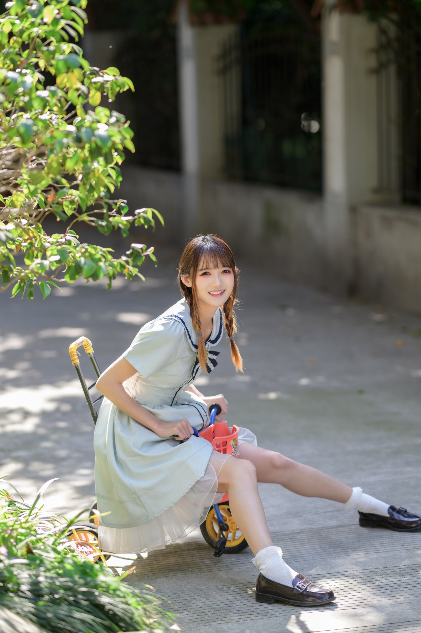 [YITUYU艺图语] 2022.06.05 家门口的小幸运 兔子Zzz不吃胡萝卜 [33P/329MB]