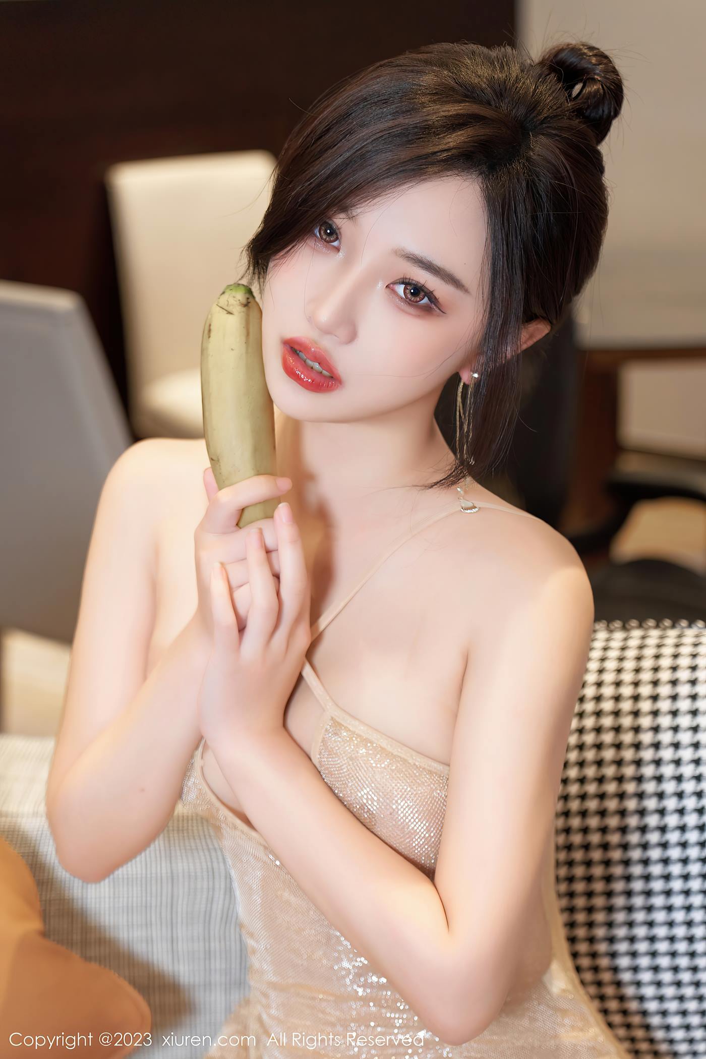 [Xiuren秀人网]2023.06.05 NO.6857 妙可可Cheese[75+1P/824MB]