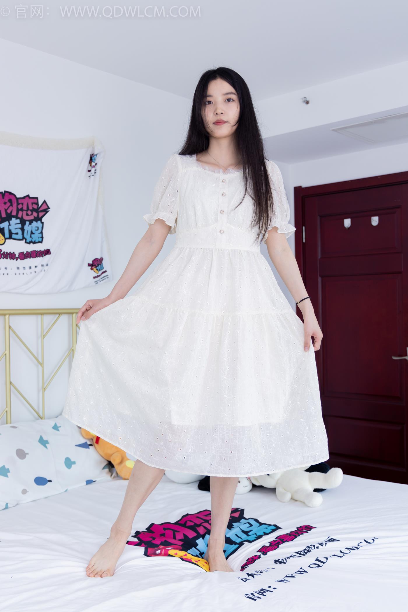 物恋传媒 NO.1600 茯苓-雨后傍晚[150P/1V/3.51GB]