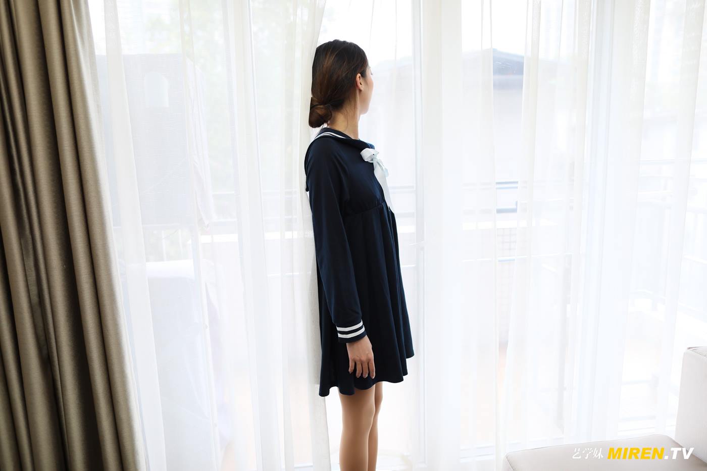 [ROSI艺学妹]2020.03.26 NO.109[98+1P/66MB]