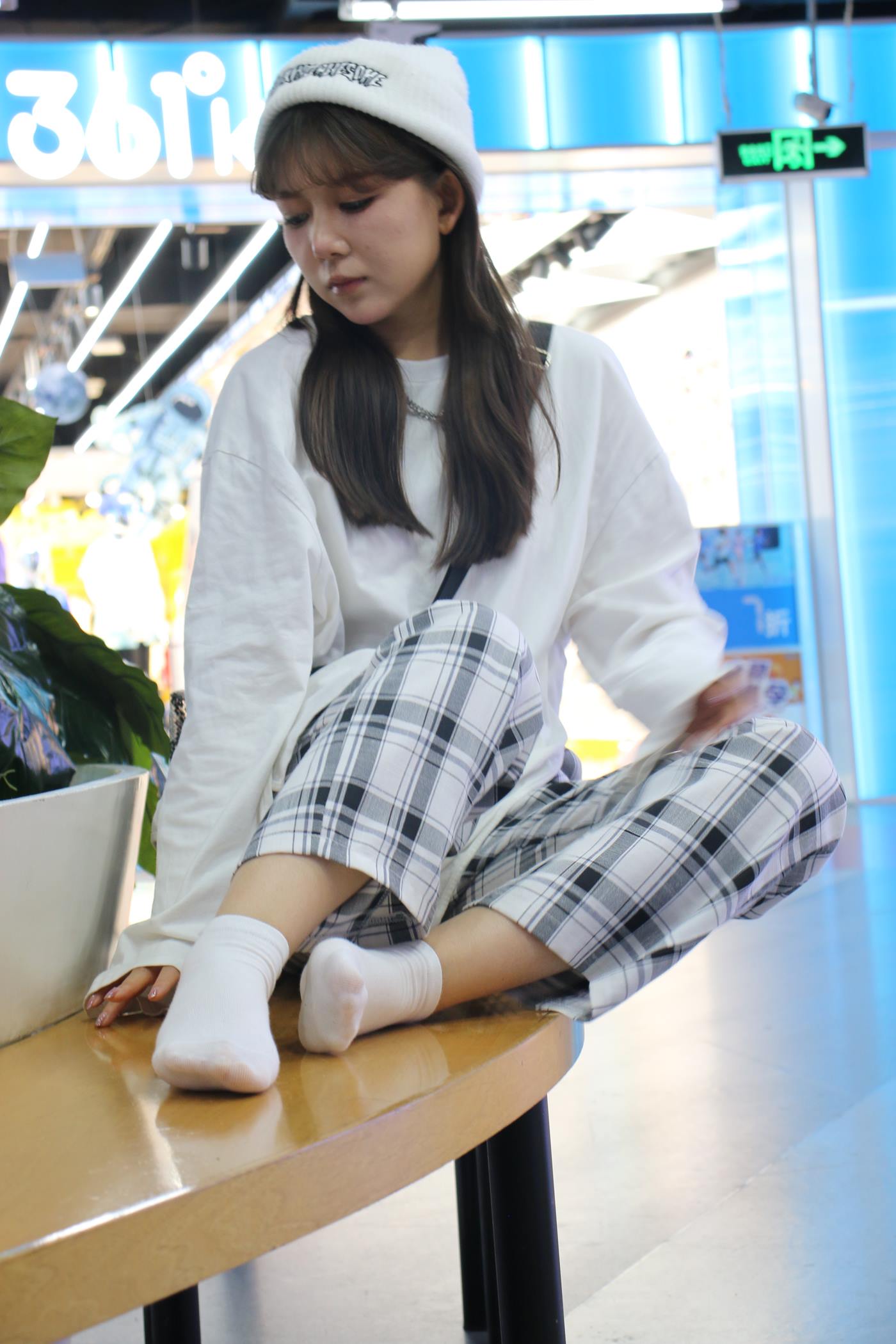 [织梦映像] NO.009 商场双姝-鸳鸯双宿蝶双飞 [443P/18V/6.83GB]