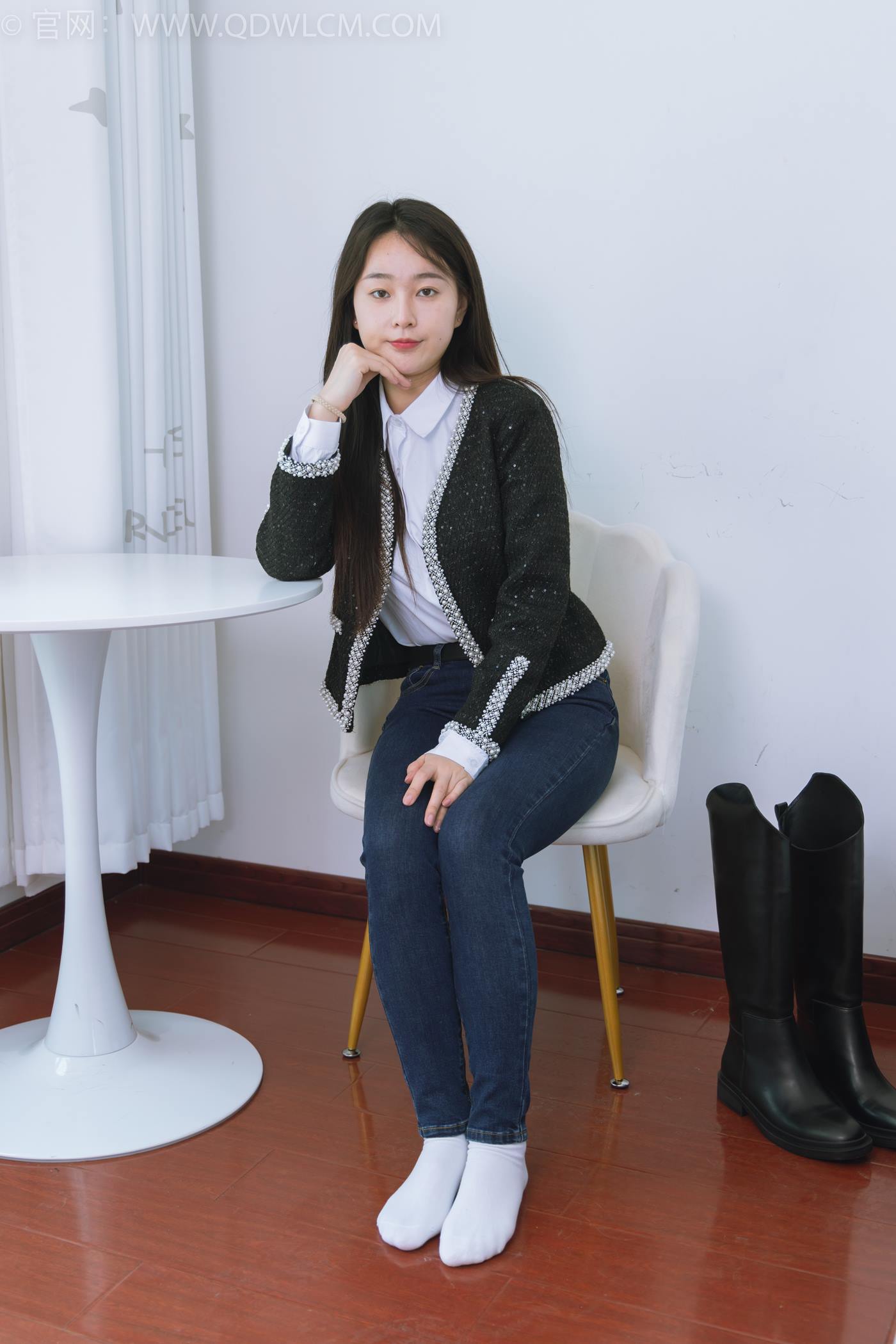 物恋传媒 NO.1595 美兔-繁花盛开[152P/1V/3.37GB]