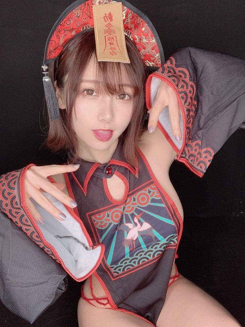 网紅Coser@けん研(けんけん) Fantia-2020年4月合辑[67P/23MB]