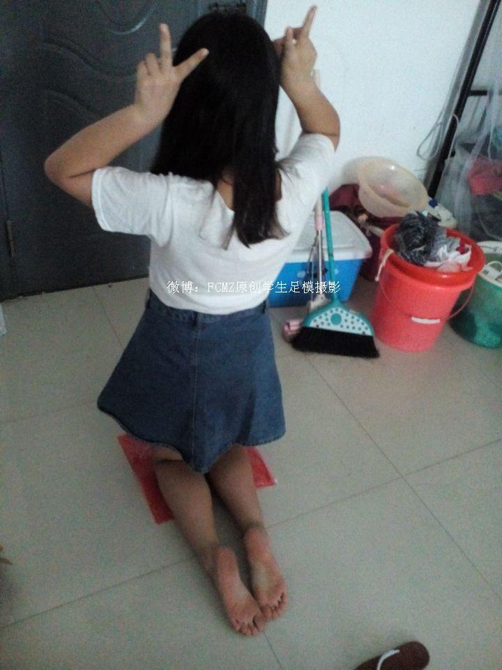FCMZ原创学生足模摄影 No.049 小五 [35P/5V/293MB]