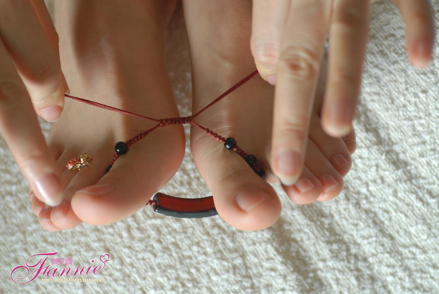 Fannie芬妮每足园 No.112 冬雪 [45P/135MB]