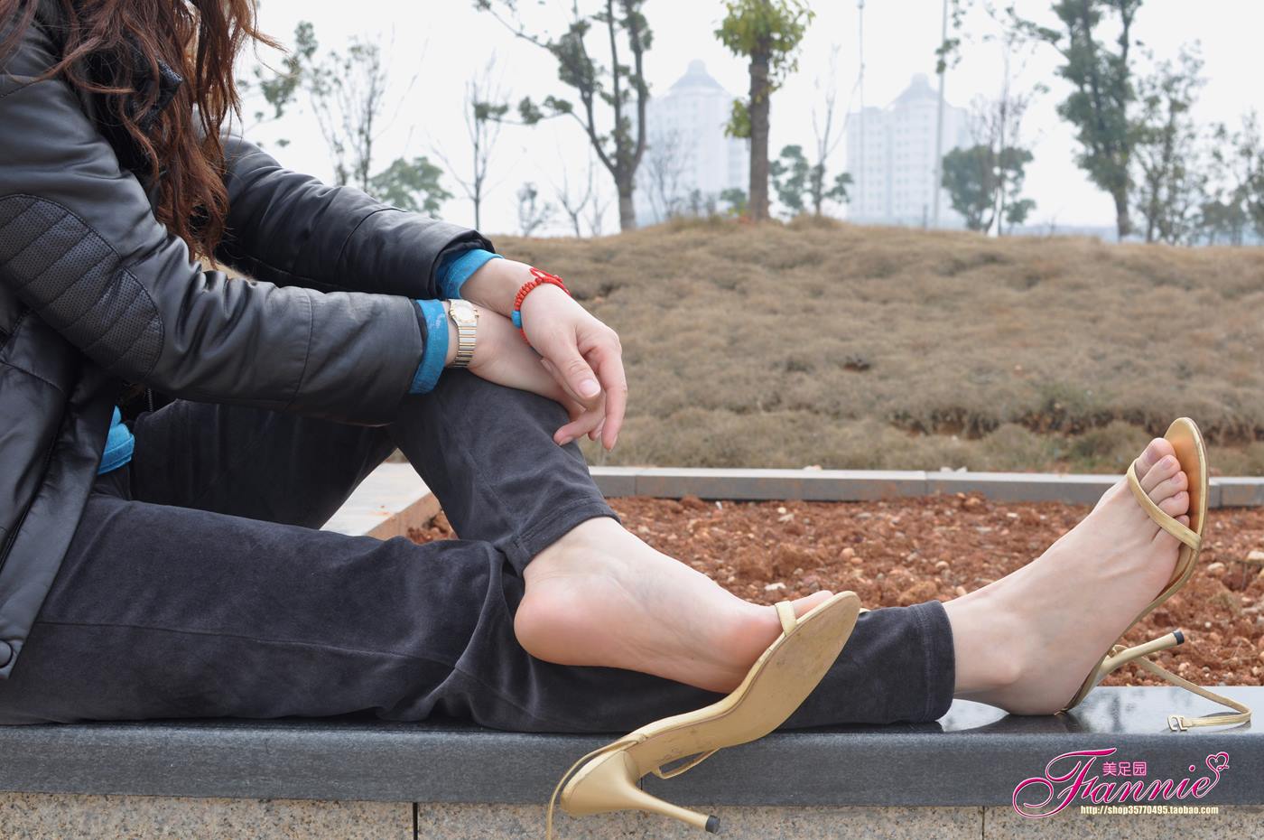 Fannie芬妮每足园 No.096 春江水暖丫先知4 [69P/200MB]