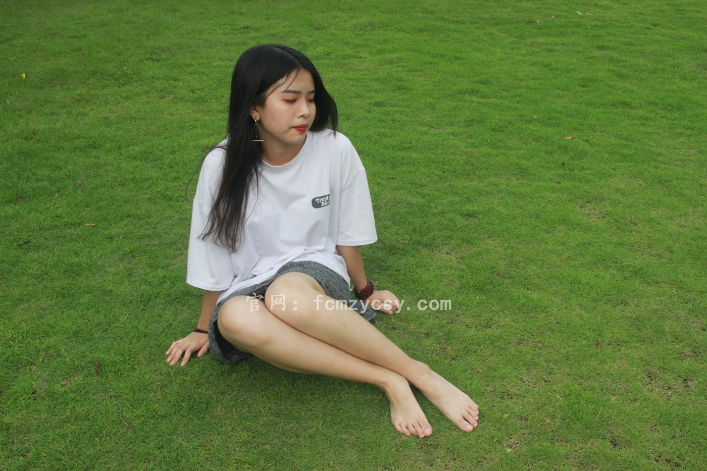 FCMZ原创学生足模摄影 No.048 小王祖贤 [75P/293MB]