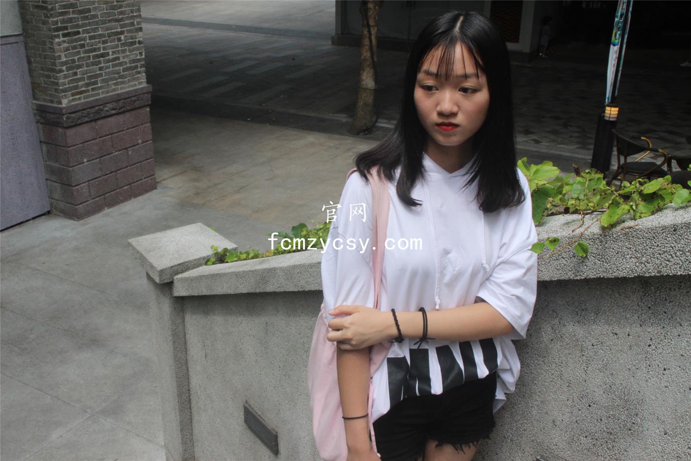 FCMZ原创学生足模摄影 No.037 皮皮 [180P/118MB]