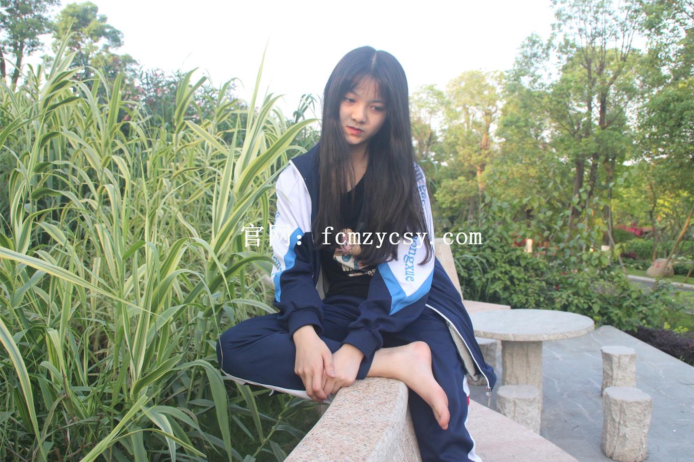 FCMZ原创学生足模摄影 No.035 能能 [250P/405MB]