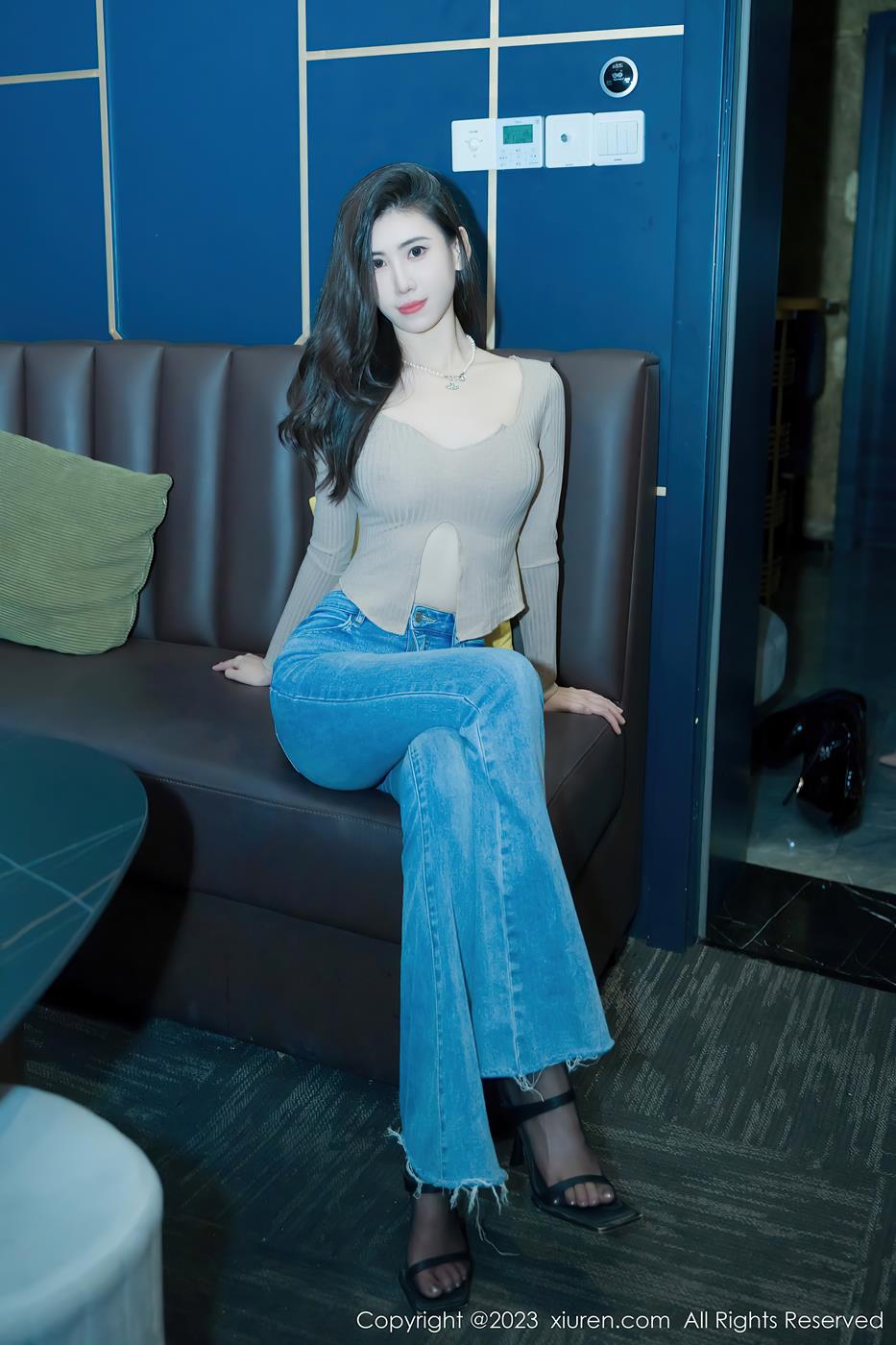 [Xiuren秀人网]2023.07.07 NO.7041 章芃芃[55+1P/520MB]