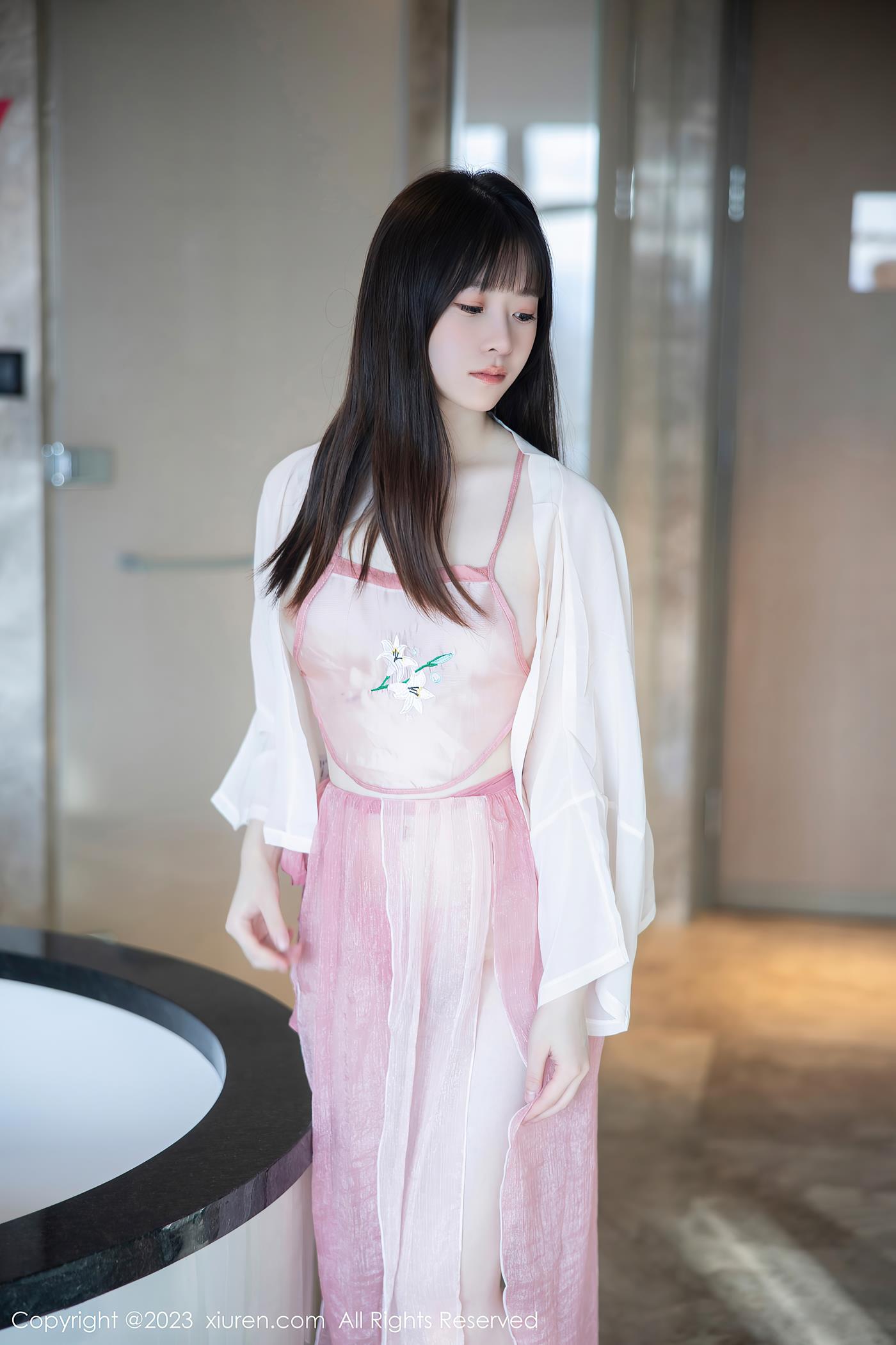 [Xiuren秀人网]2023.06.16 NO.6926 林悠悠[77+1P/635MB]