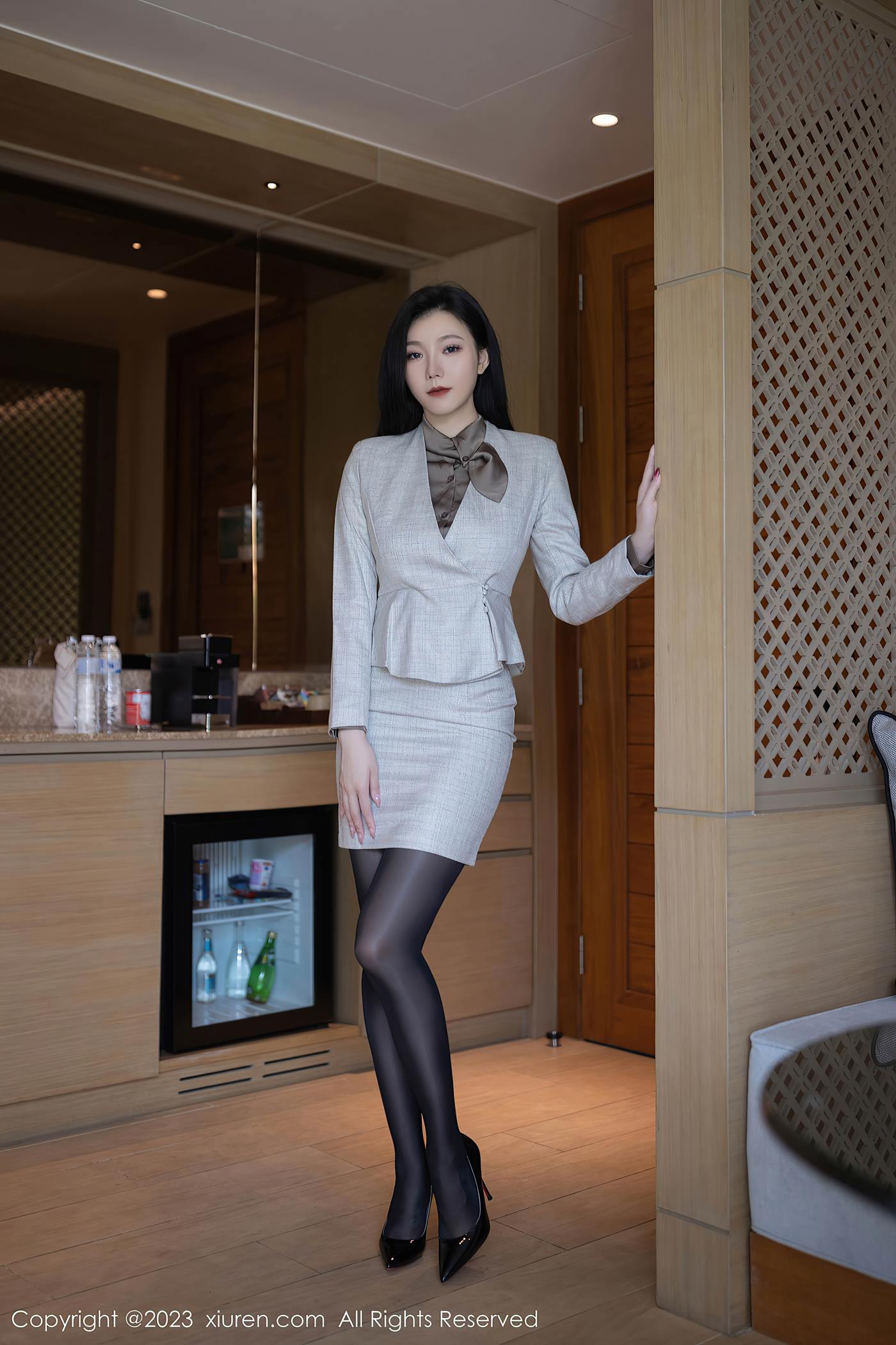 [Xiuren秀人网]2023.06.20 NO.6951 安然anran[79+1P/705MB]