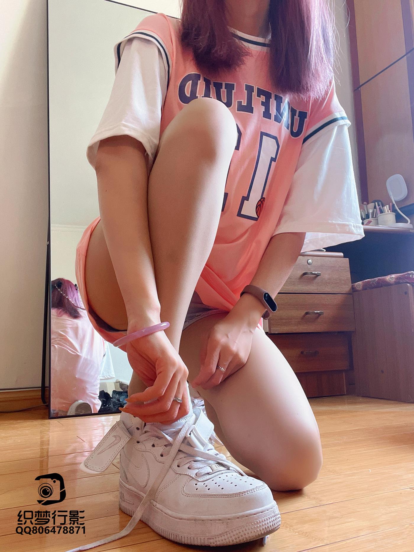 [织梦映像]NO.015 美女自拍系列第003期[75P/1V/1.18GB]