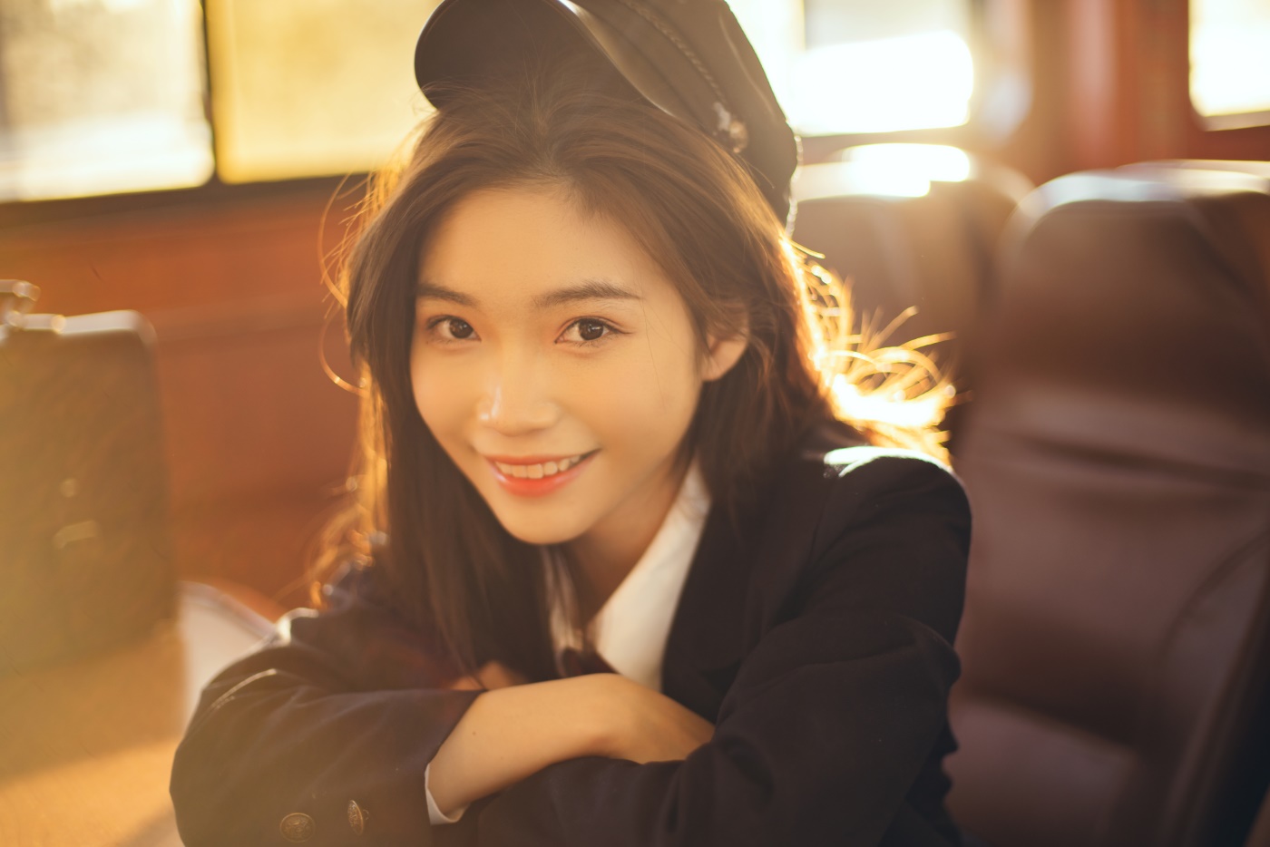 [YITUYU艺图语] 2022.06.10 水上巴士逆光JK 诚信肥宅seiya [30P/581MB]