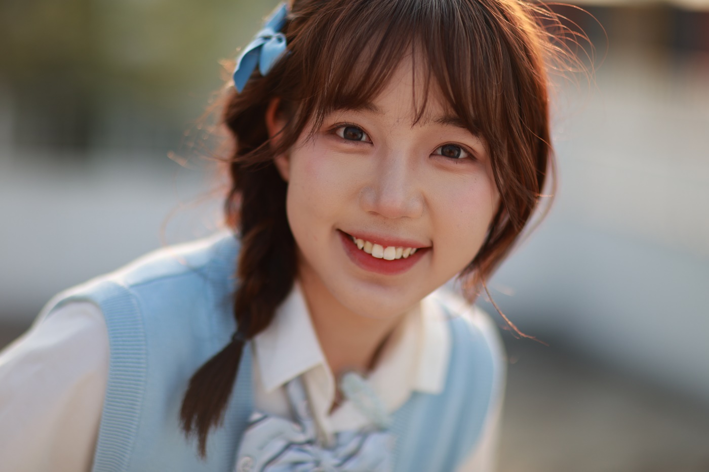 [YITUYU艺图语] 2022.06.18 放学后 小树 [32P/217M]