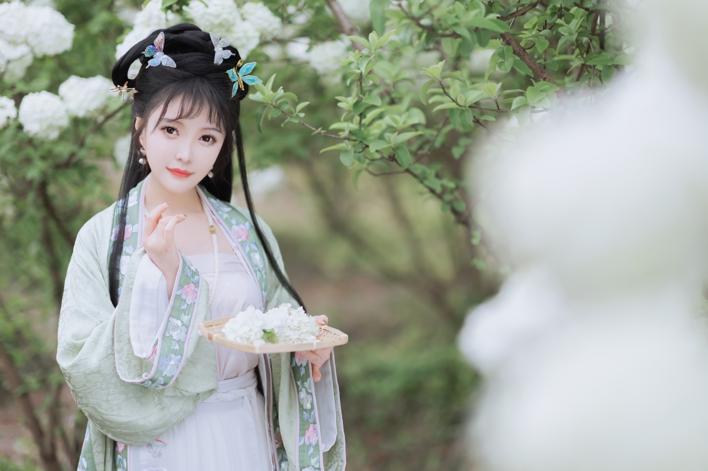 [YITUYU艺图语] 2022.06.09 探春 春年花开 璐璐haley [42P/374MB]