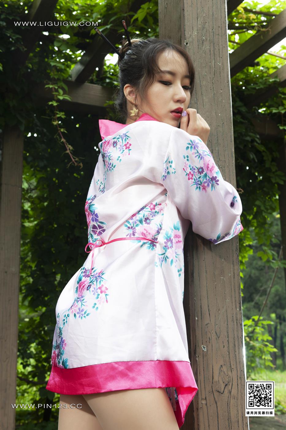 [Ligui丽柜]2023.08.14 丝足踏青 汐汐[67+1P/64MB]