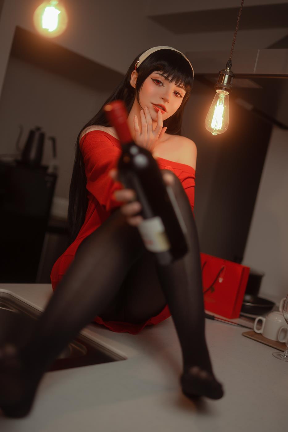 Peach milky - Yor Forger Red Sweater[38P/118MB]