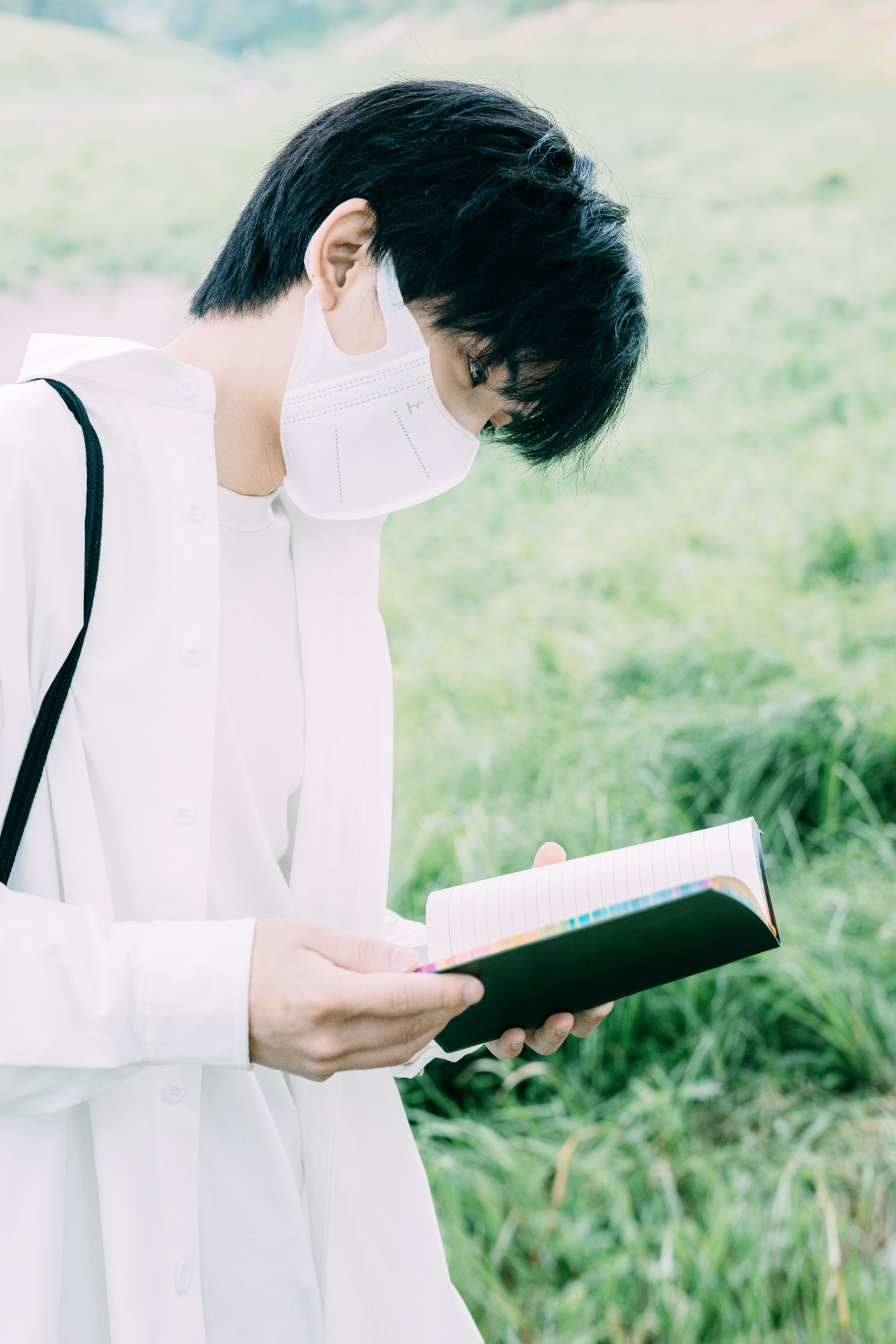 [YITUYU艺图语] 2022.06.18 白衣少年 hoooka [22P/340MB]