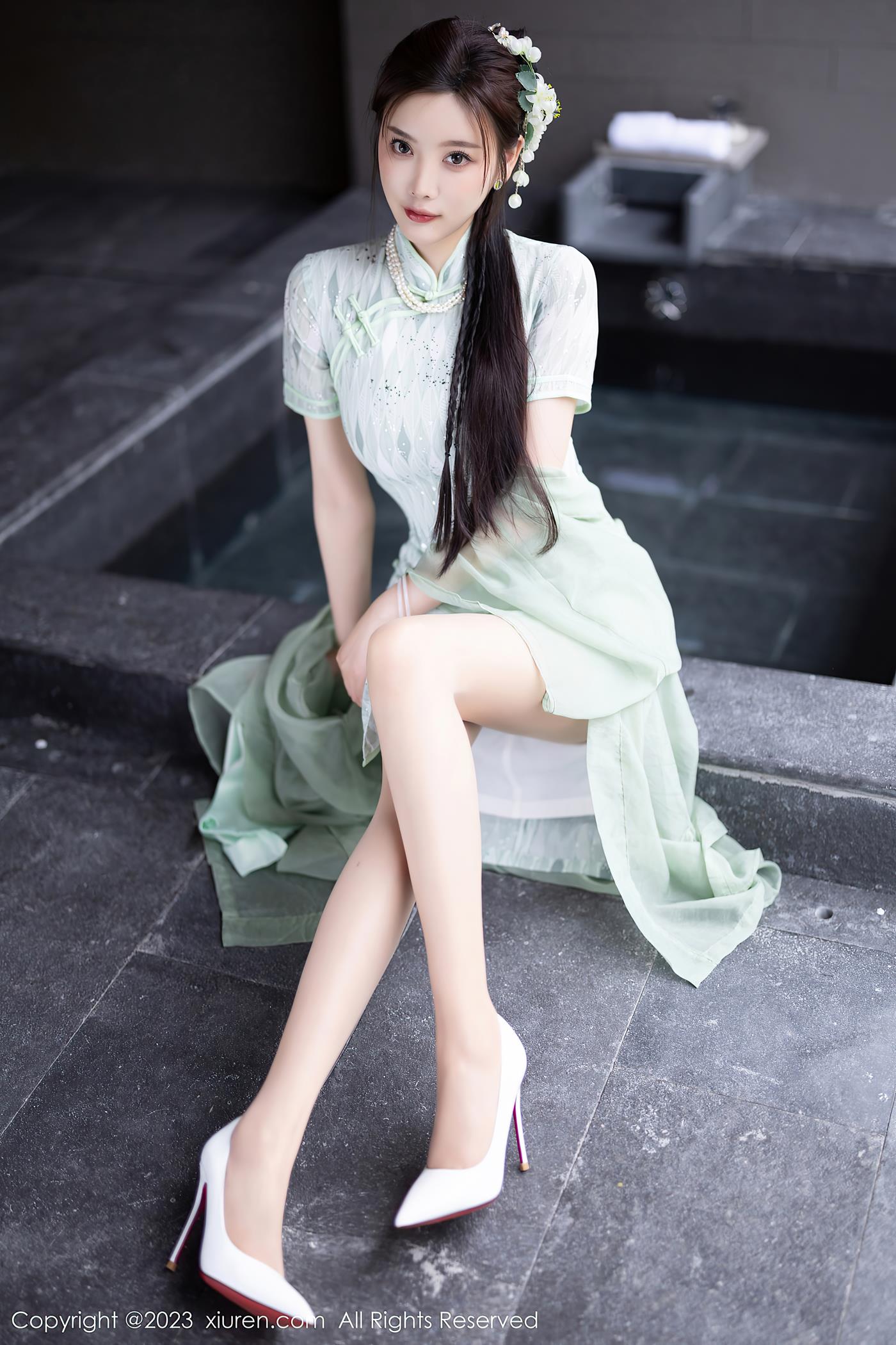 [Xiuren秀人网]2023.06.27 NO.6983 杨晨晨Yome[84+1P/683MB]