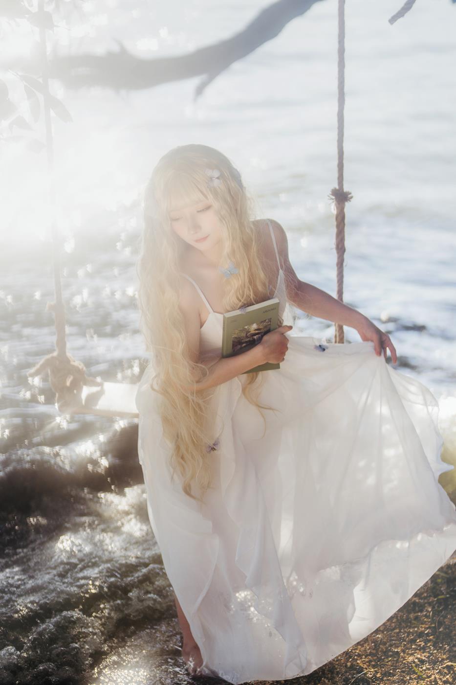 是三不是世w  - 湖边白裙[15P/232MB]