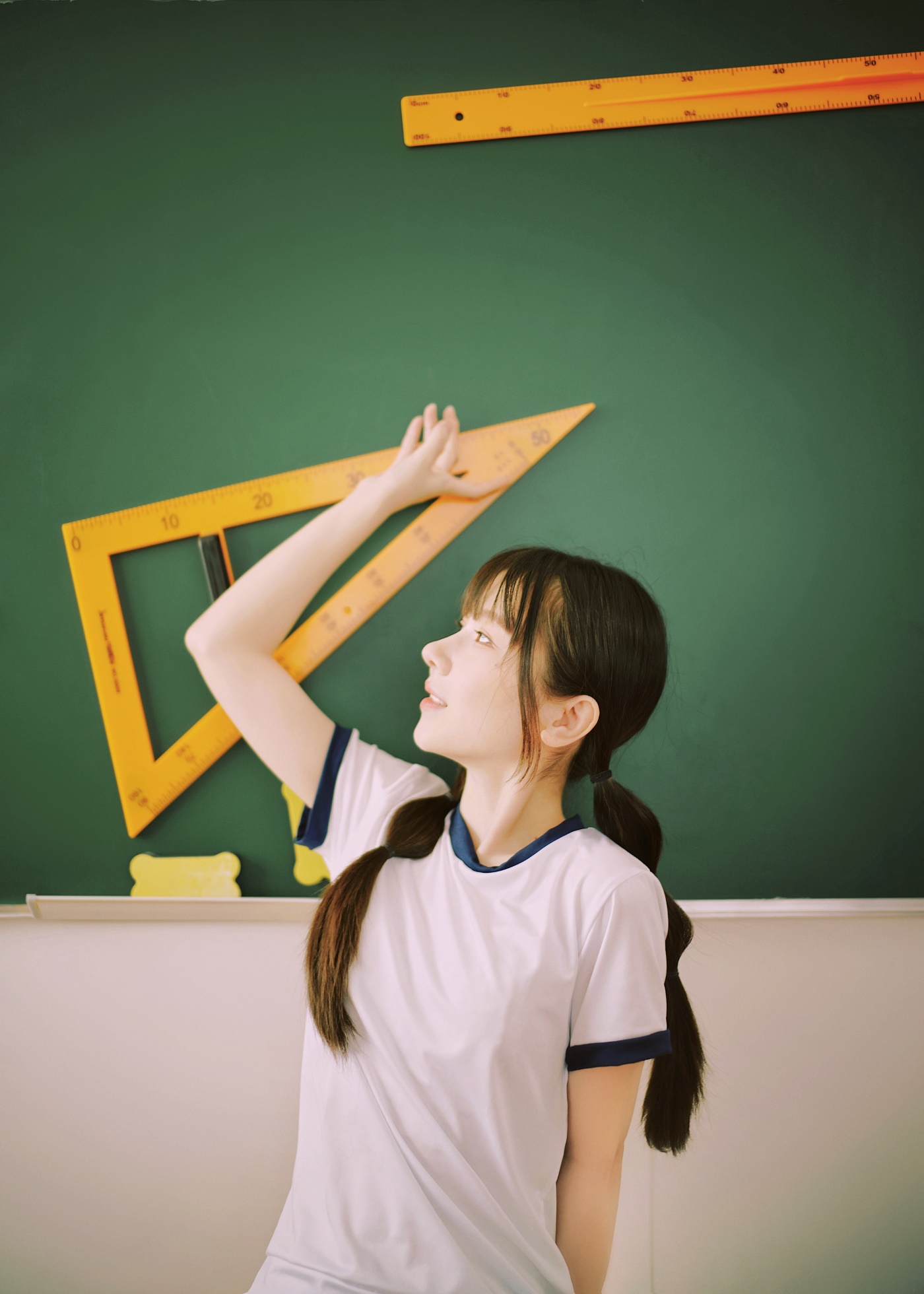 [YITUYU艺图语] 2022.06.17 青春教室 萌萌 [24P/73MB]