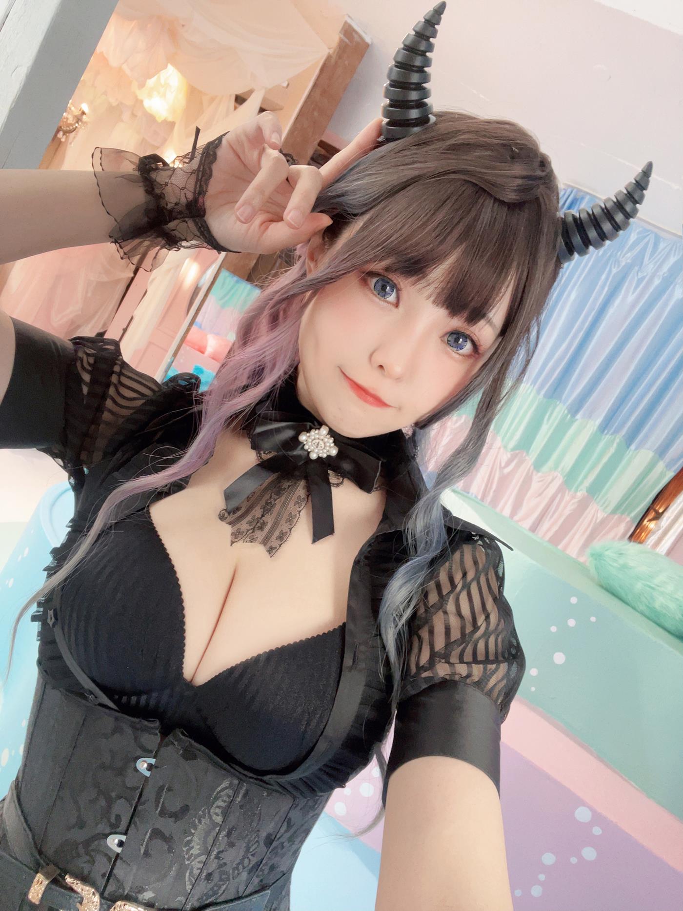 Ely_eee(ElyEE子) - Devil Croupier 小惡魔荷官[31P/96MB]