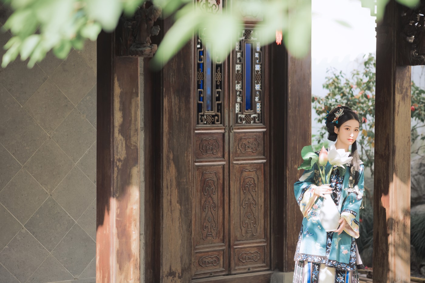 [YITUYU艺图语] 2022.06.12 故梦如烟 眸小妖 [34P/326MB]