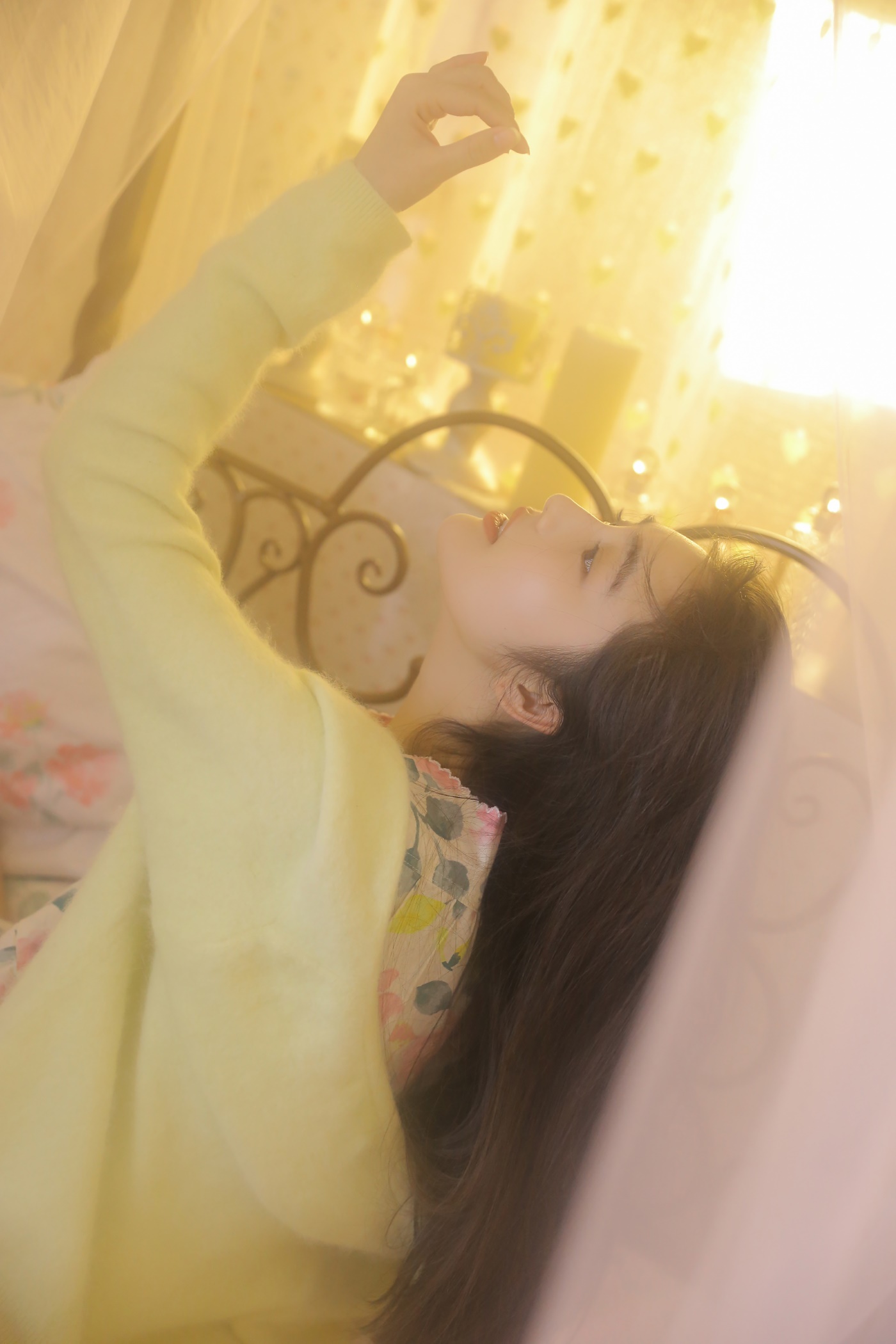 [YITUYU艺图语] 2022.06.15 少女征途 凡凡 [35P/141MB]