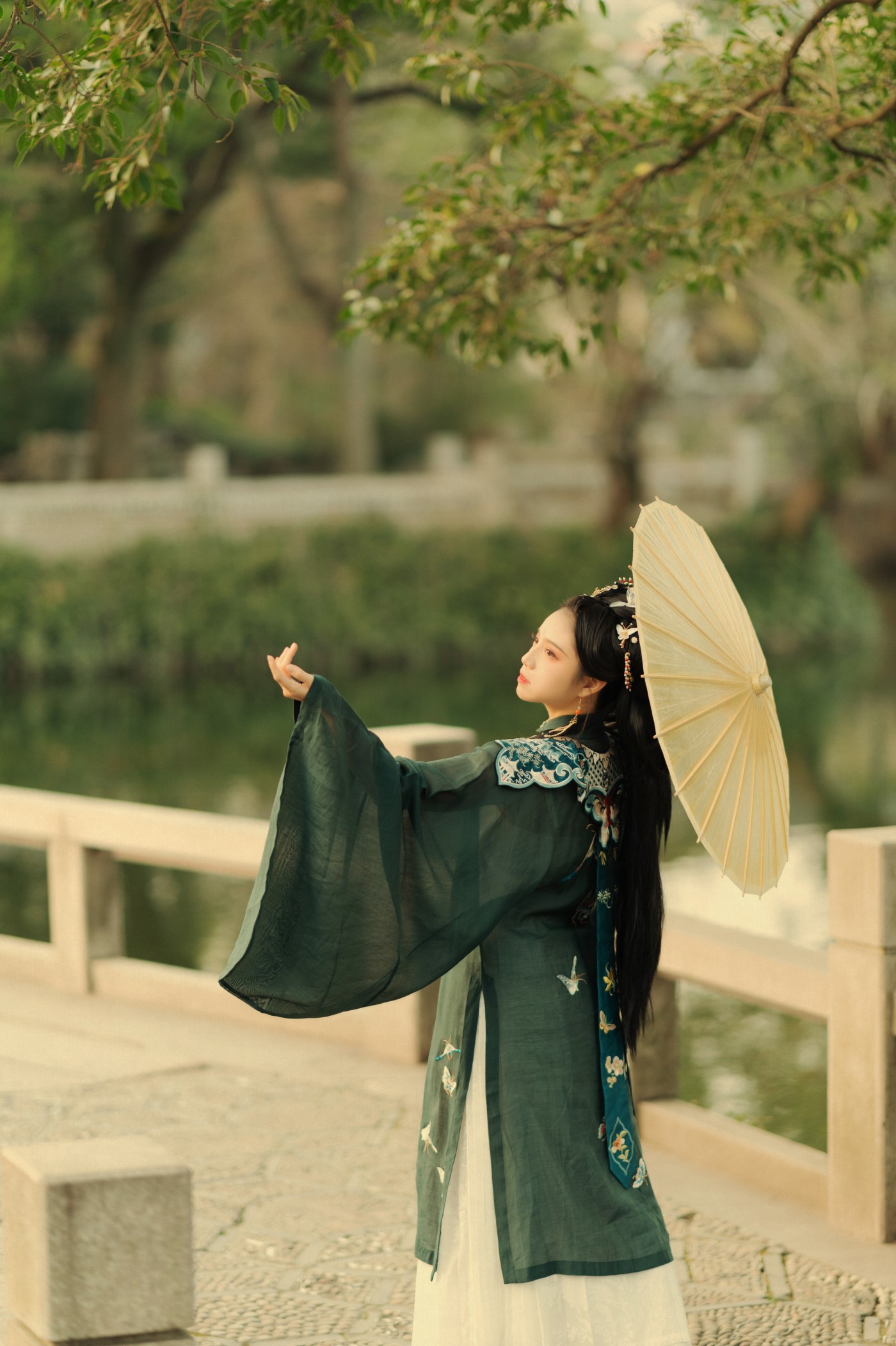 [YITUYU艺图语] 2022.06.12 谷雨 贰加六 [37P/448MB]