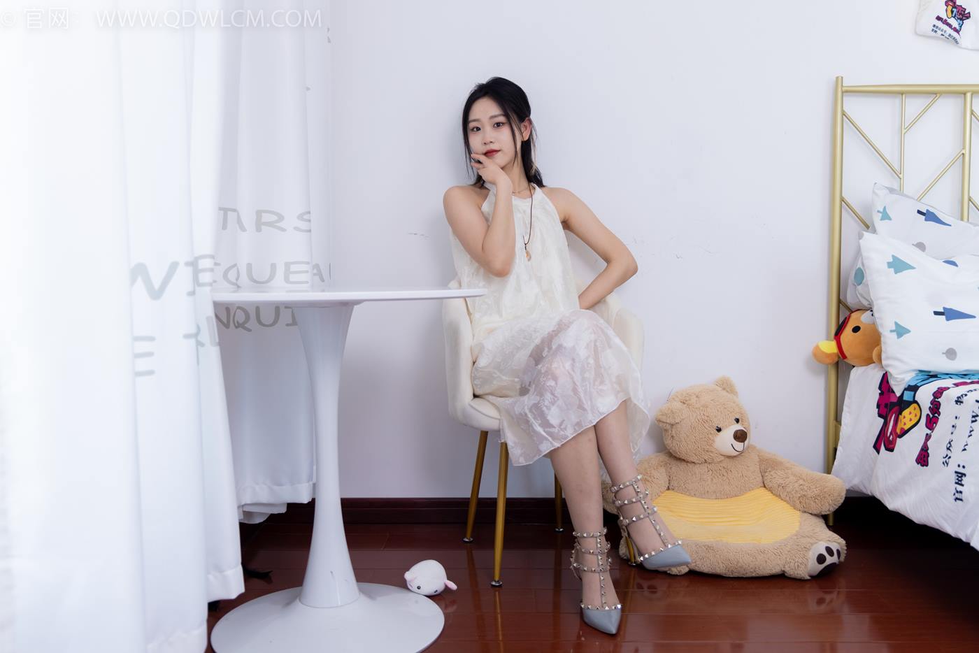 物恋传媒 NO.1615 桃桃-古香古色[159P/1V/3.73GB]