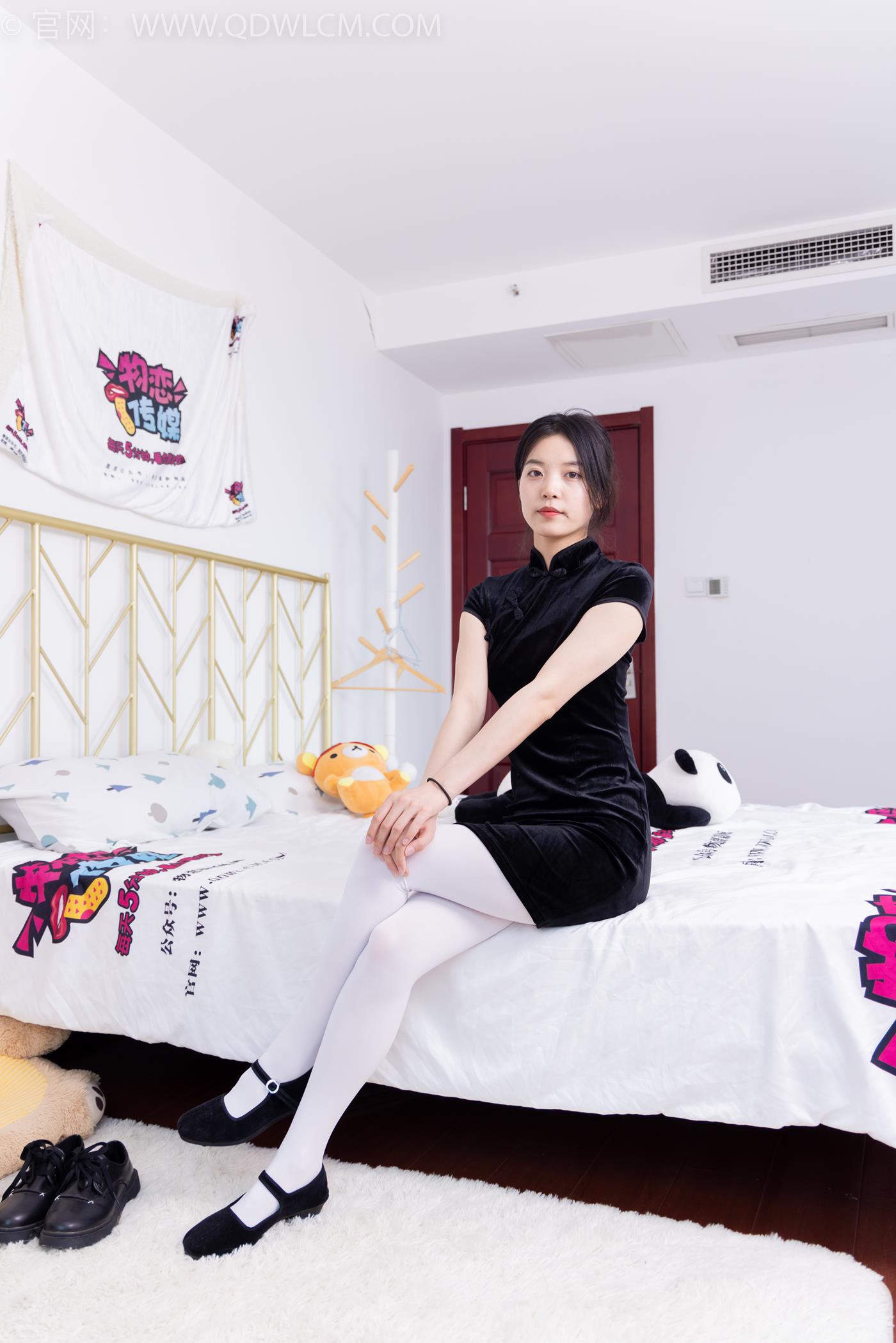 物恋传媒 NO.1609 茯苓-墨兰如烟[157P/1V/3.91GB]