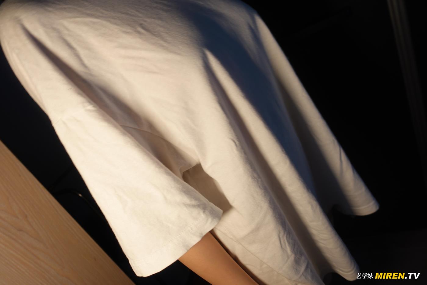 [ROSI艺学妹]2020.08.12 NO.169[80+1P/98MB]