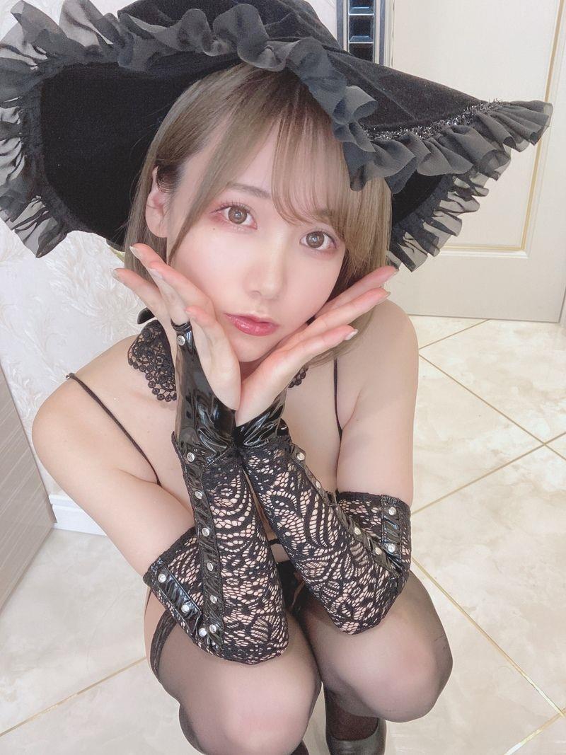 网紅Coser@けん研(けんけん) Fantia-2020年10月合辑[121P/4V/93MB]