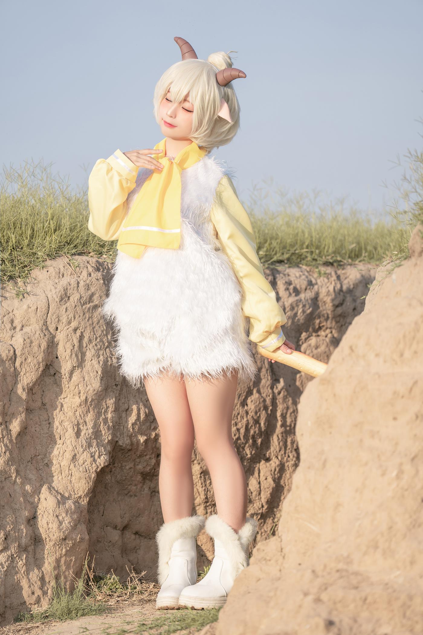 网紅Coser@蠢沫沫 懒洋洋 [20P/153MB]