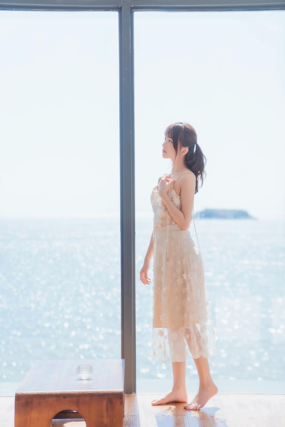 桜桃喵 - 粼光[25P/190MB]