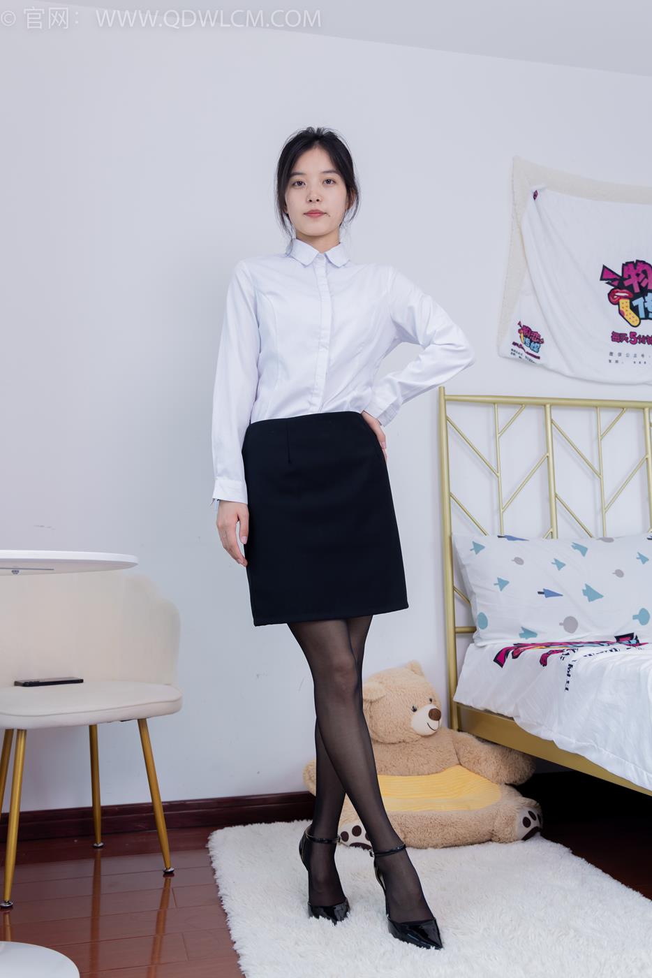 物恋传媒 NO.1646 茯苓-悲伤小猫[152P/1V/3.62GB]