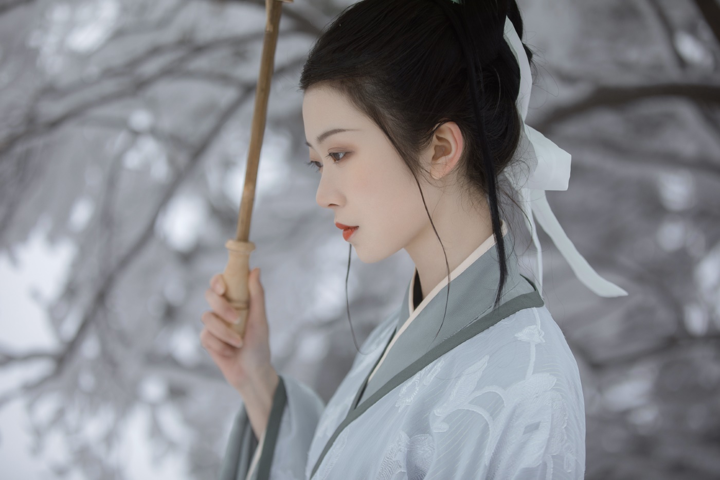 [YITUYU艺图语] 2022.06.22 浮萍 二鱼阿 [27P/475MB]