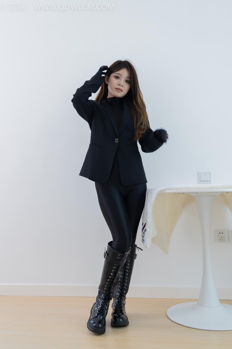 物恋传媒 NO.1662 闪闪-过去式的爱情[155P/1V/3.21GB]