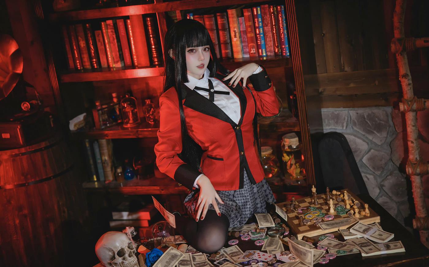 凛子酱  蛇喰梦子[9P/51MB]