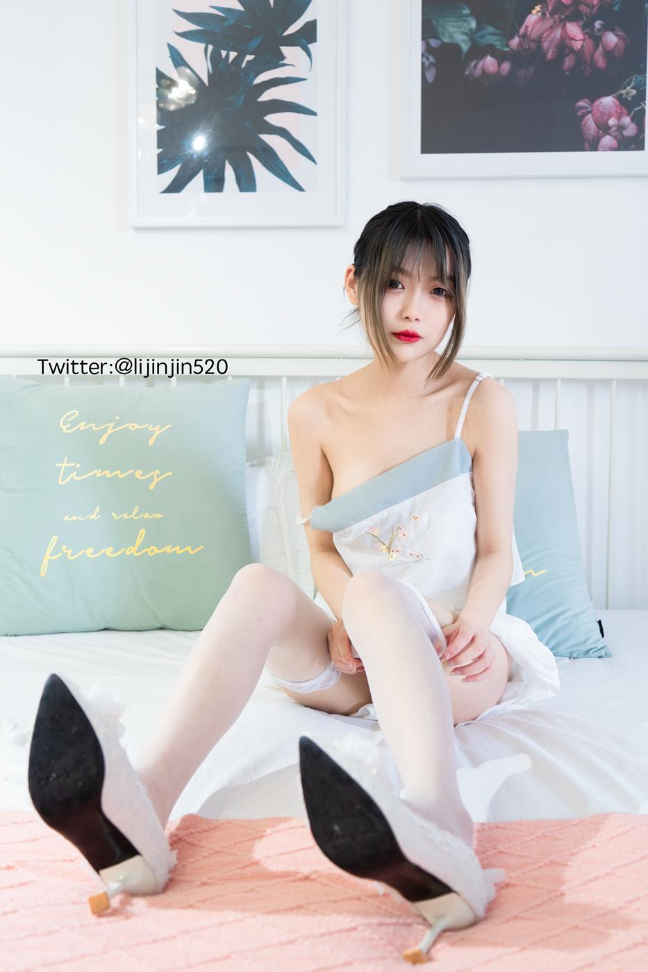 梨瑾瑾 - 室内吊带裙[20P/226MB]