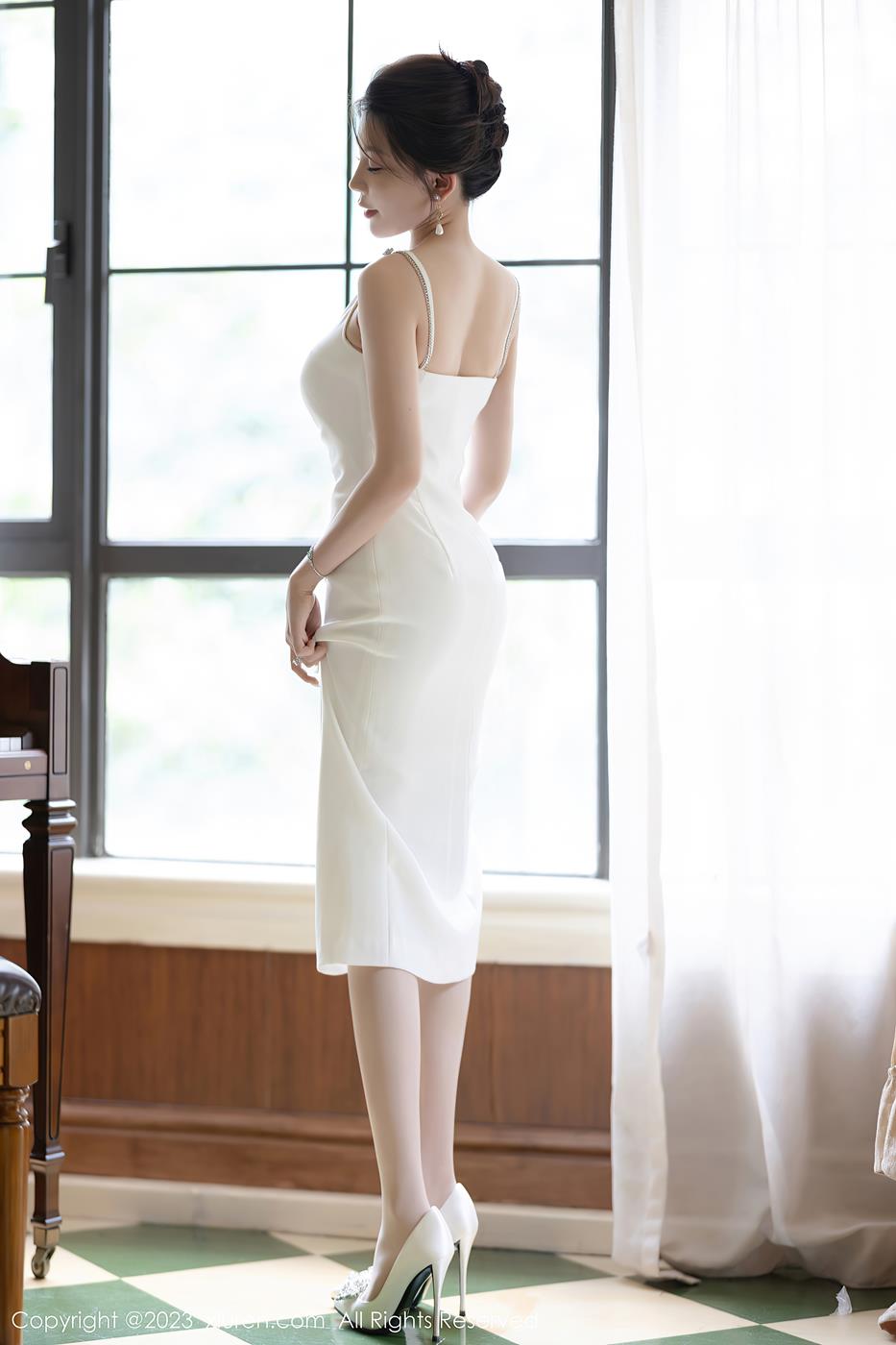 [Xiuren秀人网]2023.07.28 NO.7155 徐莉芝Booty[90+1P/644MB]